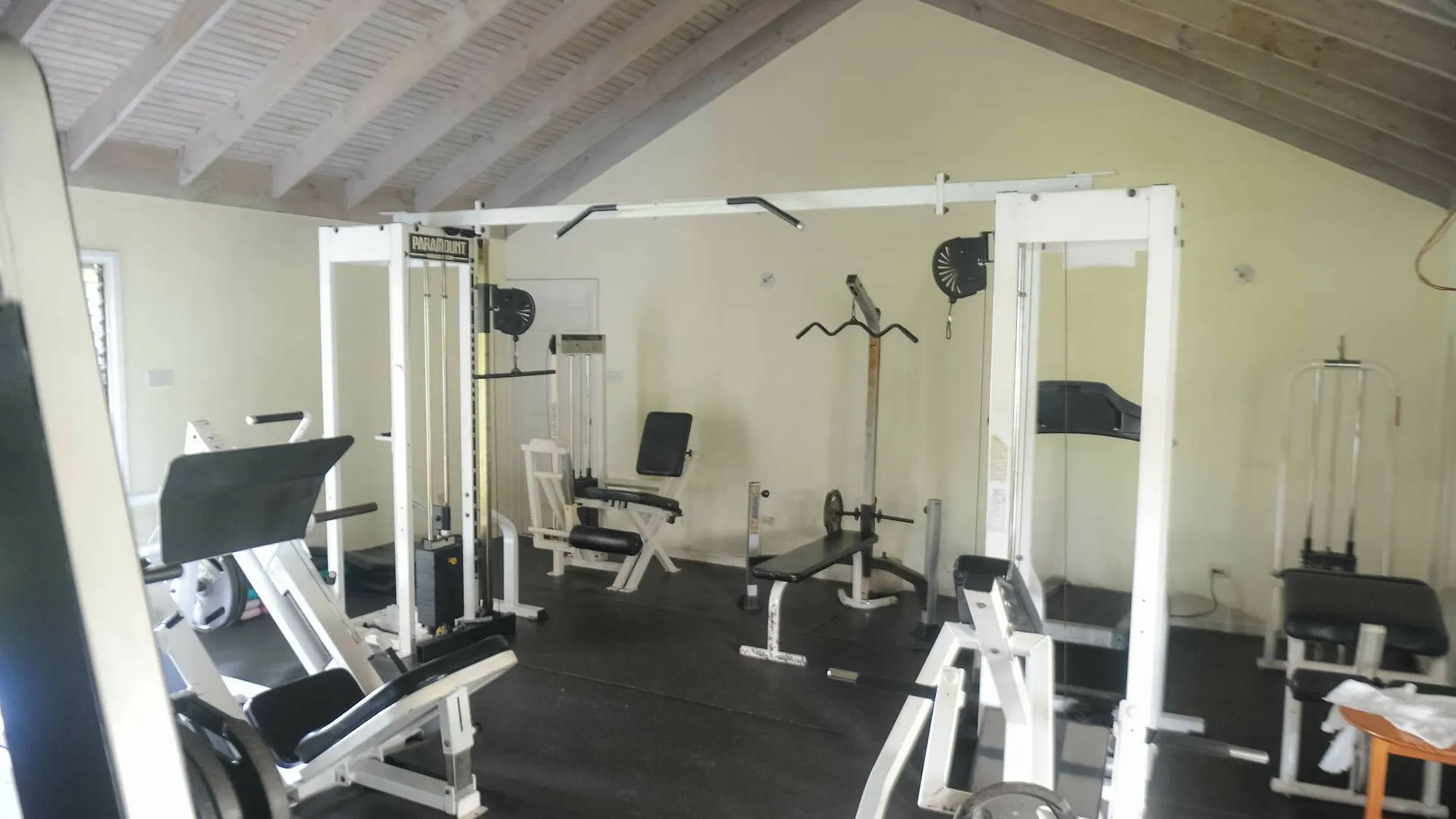 Lagoons Apartments مونتيغو باي